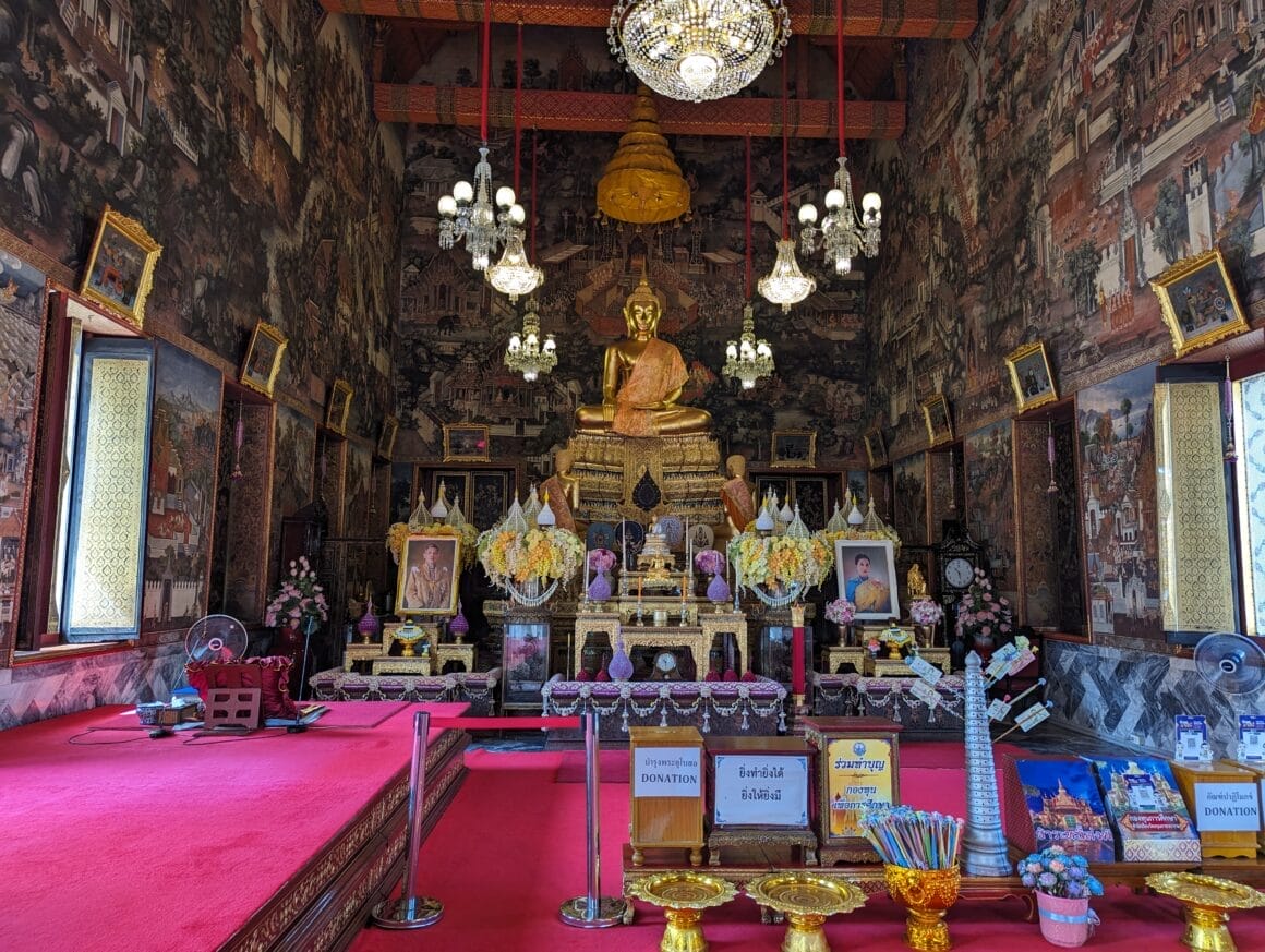 Pagoda Thonburi w Wat Arun: Arcydzieło o historycznym znaczeniu 5
